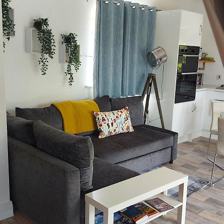 Bunlin Heights Self Catering Studio ميلفورد المظهر الخارجي الصورة