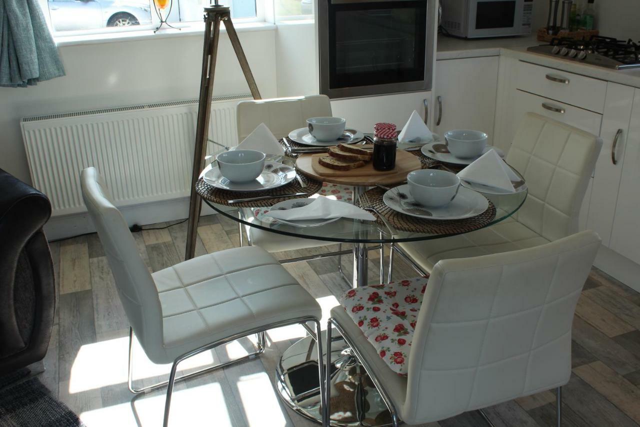Bunlin Heights Self Catering Studio ميلفورد المظهر الخارجي الصورة